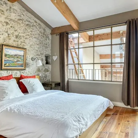 Loft Centre-ville Parking, Clim, Wifi Καρκασόν