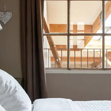 Loft Centre-ville Parking, Clim, Wifi Σπίτι διακοπών *