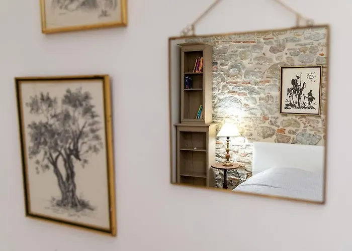 Holiday home Loft Centre-ville Parking, Clim, Wifi Carcassonne
